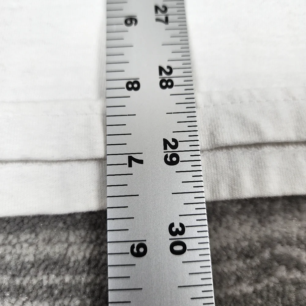 Captain Morgan Sexy Babe T-shirt! - Picture 5 of 6